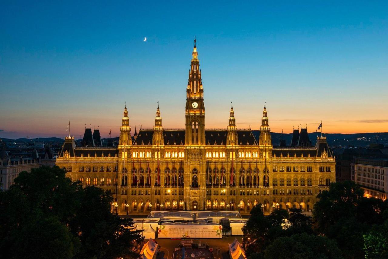 וינה Family Deluxe A Stone Throw From The City Centre And Danube מראה חיצוני תמונה
