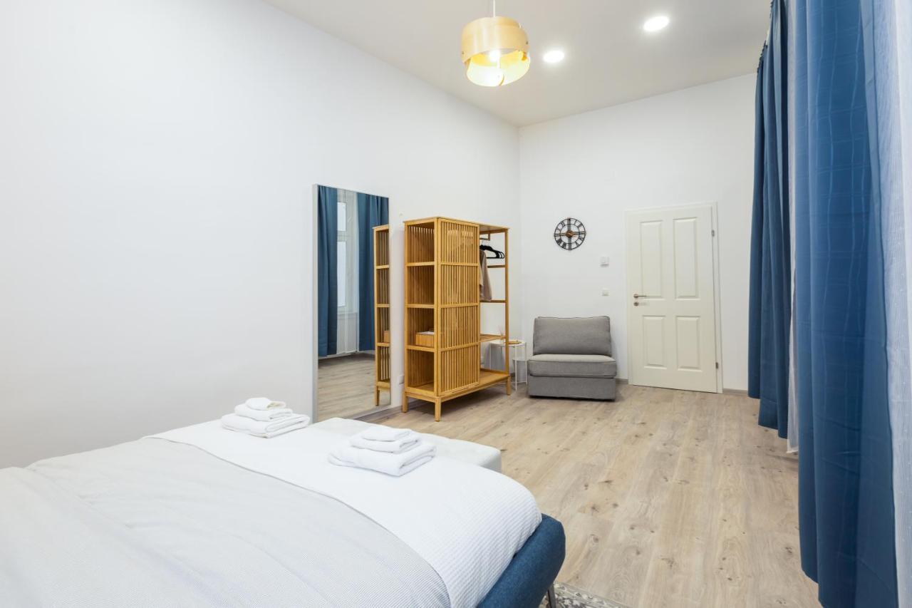 וינה Family Deluxe A Stone Throw From The City Centre And Danube מראה חיצוני תמונה
