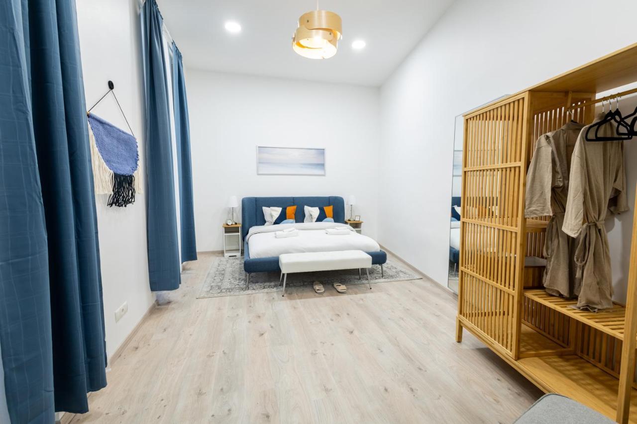 וינה Family Deluxe A Stone Throw From The City Centre And Danube מראה חיצוני תמונה